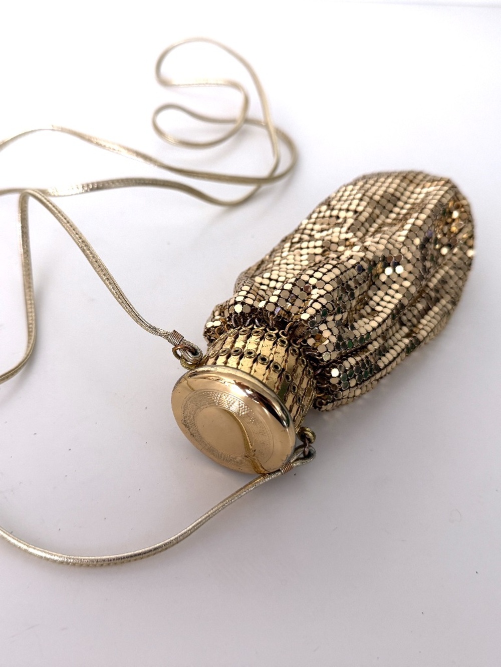 VTG Whiting & Davis Gold Mesh Beggar's Bag Gate Top Accordion Evening Purse OS
